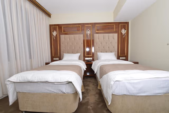 Standard Twin Room