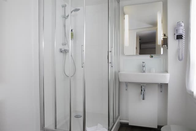 Classic Single Room