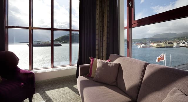Junior Suite, 1 Double Bed, Ocean View