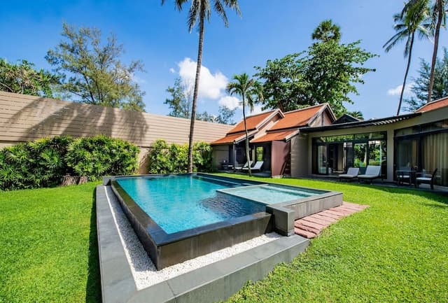 Royal Villa