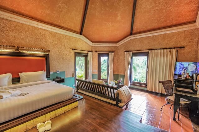Superior Jacuzzi Villa