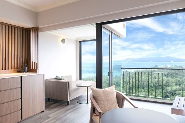 Club Room Ocean View Non Smoking