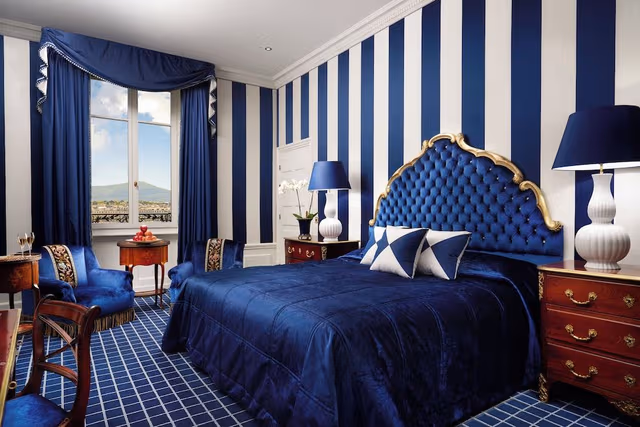 Exclusive Room, 1 King Bed, Lake View