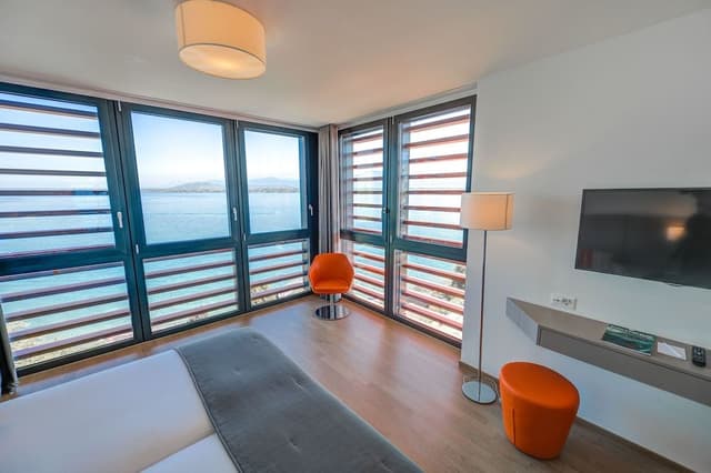 Deluxe Double or Twin Room, Lake View