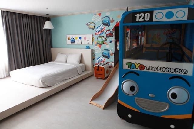 Tayo Room