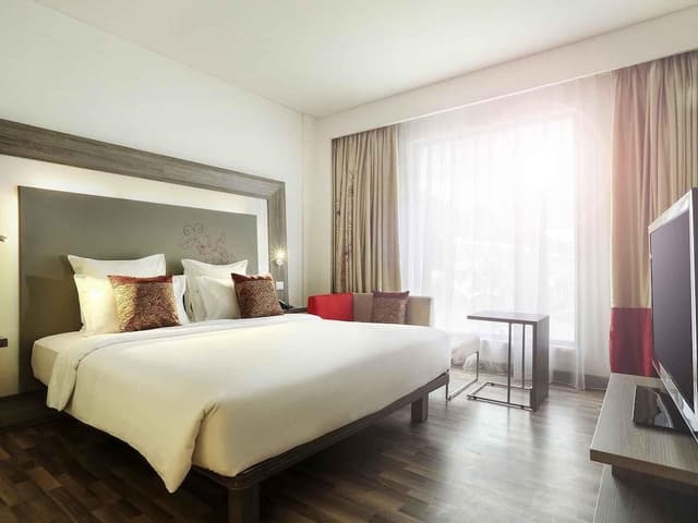 Superior Double Room, 1 Double Bed, Pool View