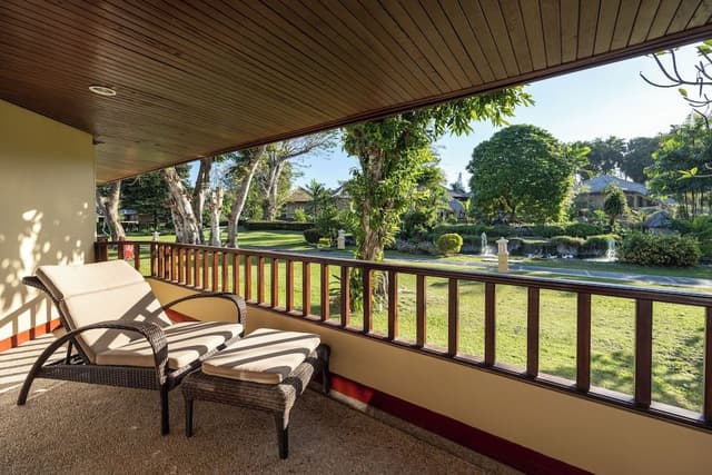 Club Suite, Balcony, Garden View