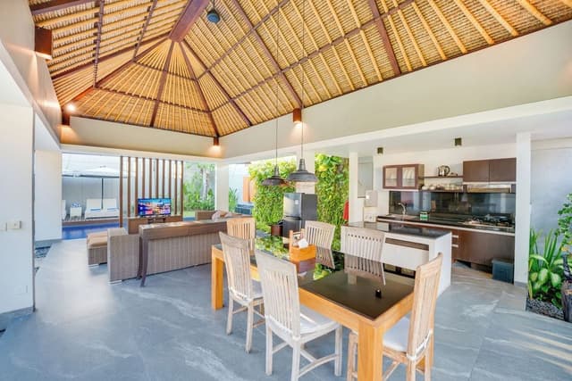 Royal Villa, 3 Bedrooms