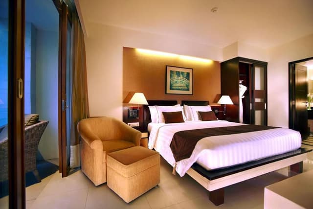 ASTON Suite