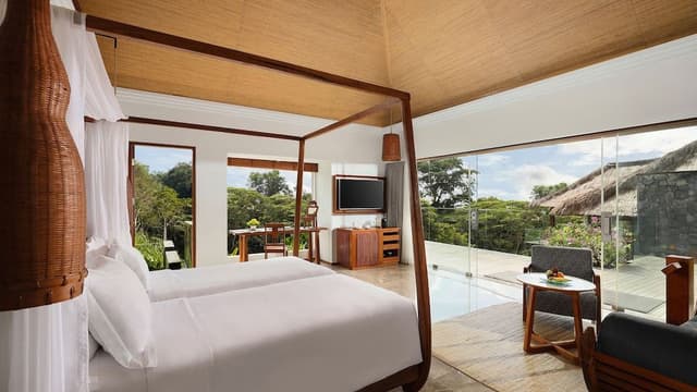 Maya Presidential Villa with Butler Service
