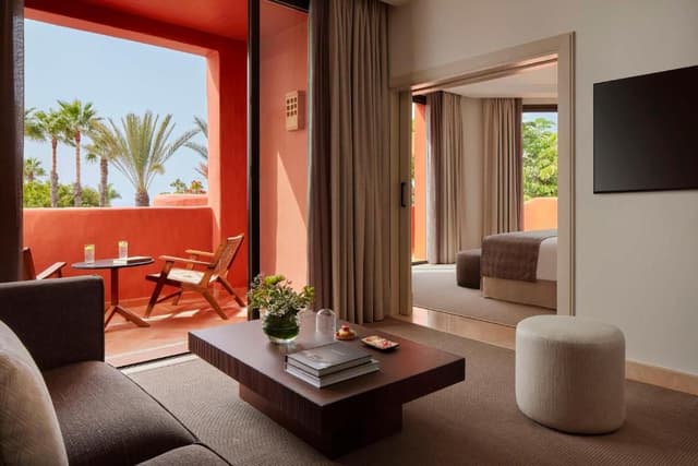 Suite with Garden View