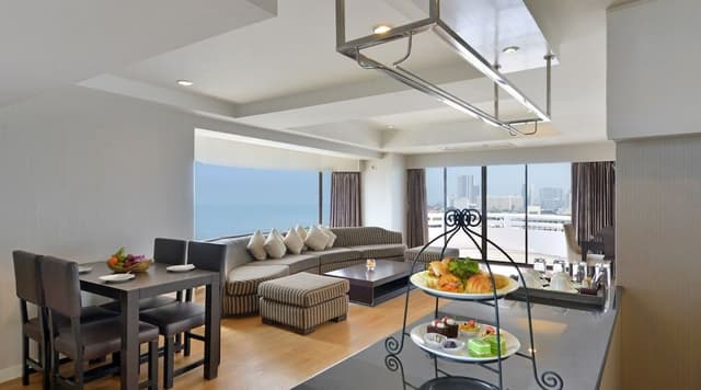 Family Suite Ocean View