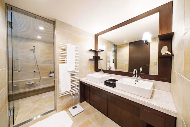 Regency, Executive Suite