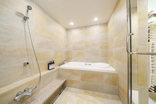 Regency, Executive Suite