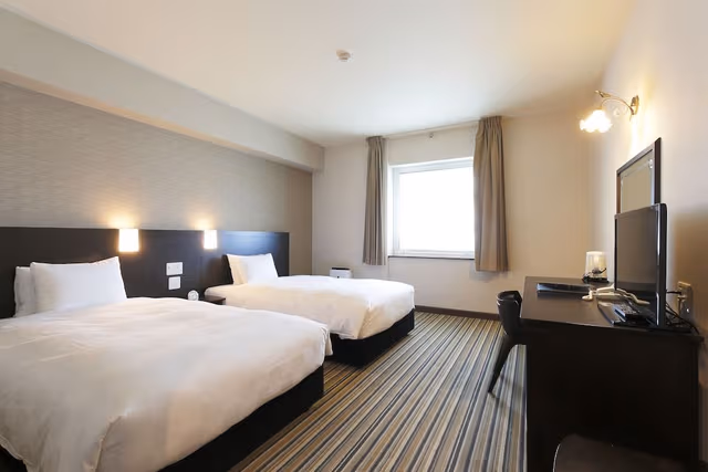 Standard Twin Room, Non Smoking (No cleaning service)