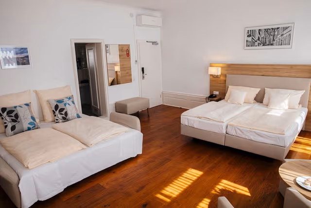 Standard Quadruple Room, Non Smoking