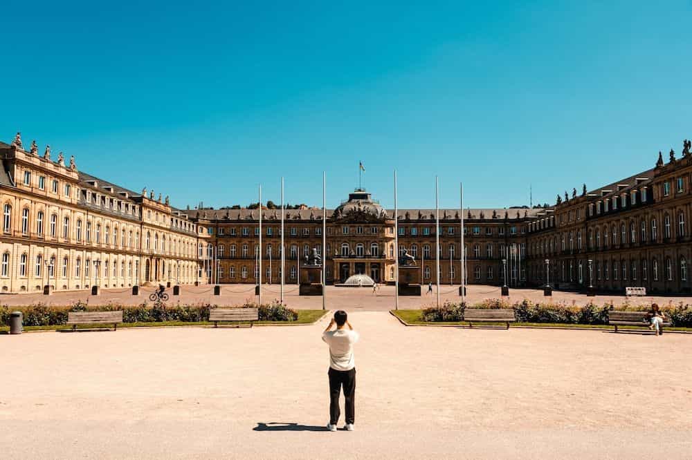ROYAL ROYAL