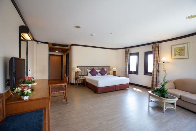 Panorama Executive Upper View