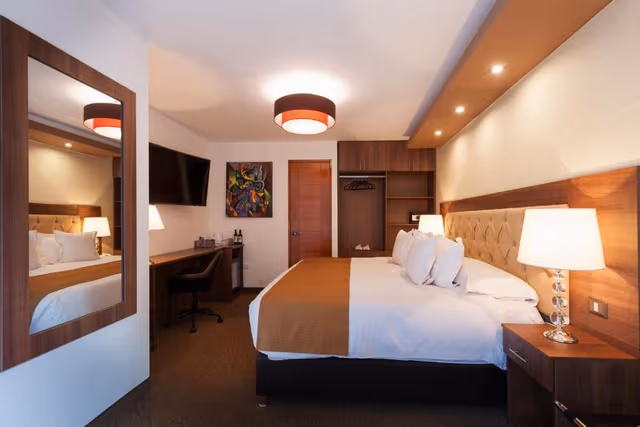 Deluxe Suite