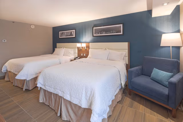 2 DOUBLE BEDS NONSMOKING