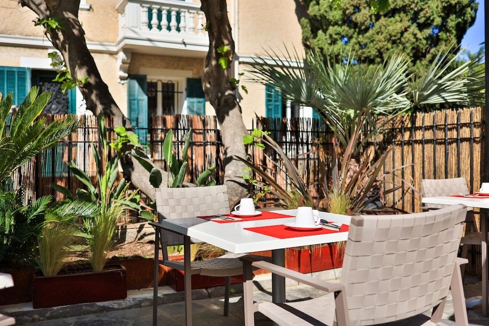 HOTEL PROVENCAL3