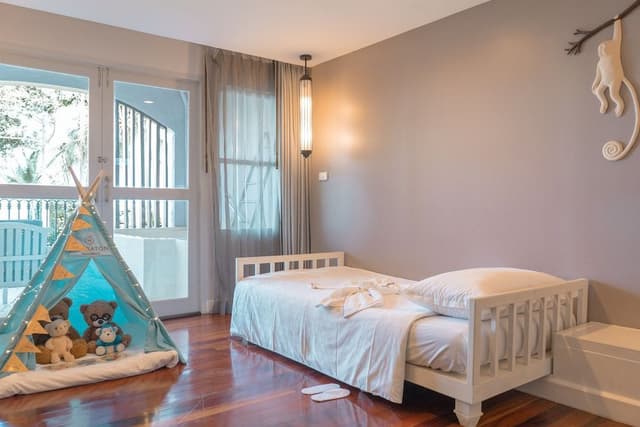 Family Room, 1 King Bed