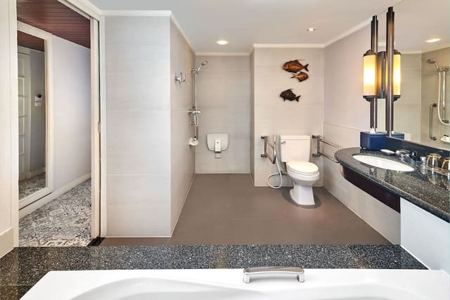 Room, 1 King Bed, Balcony