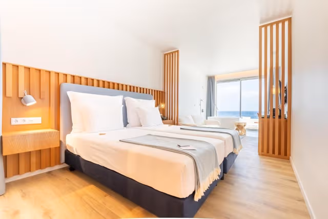 Suite with Sea View