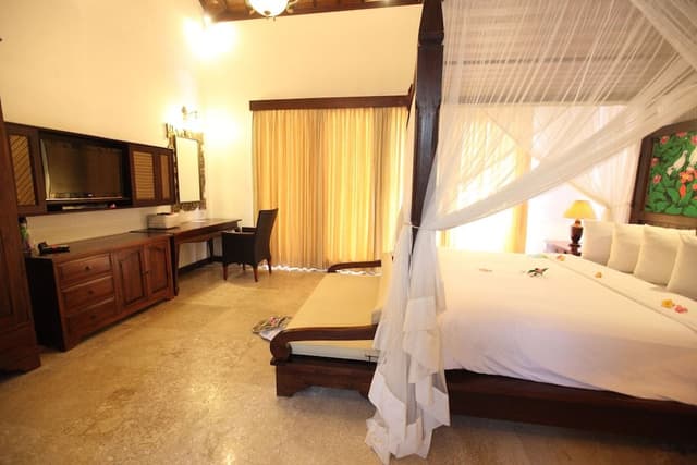 Jacuzzi Villa