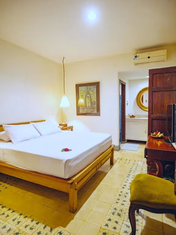 Deluxe Double or Twin Room