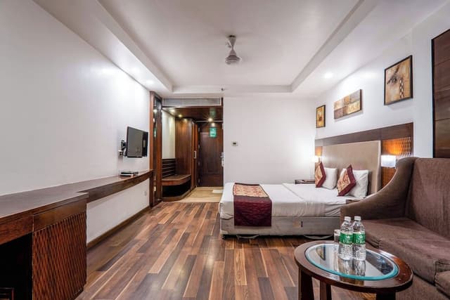 Deluxe Double or Twin Room, 1 King Bed