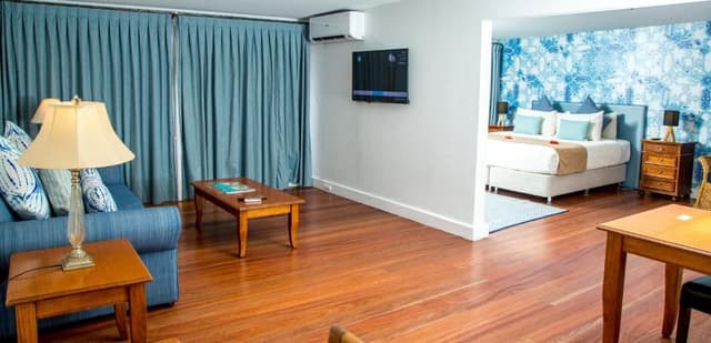 Garden View Penthouse Suite