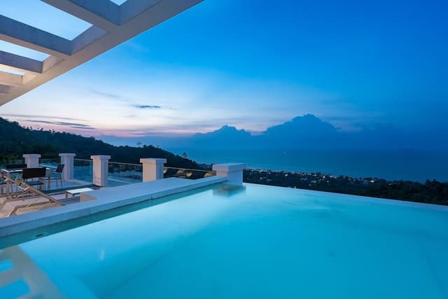 Penthouse Sea View Private Plunge Pool