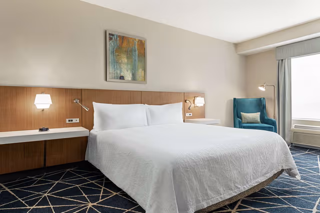 1 KING BED
