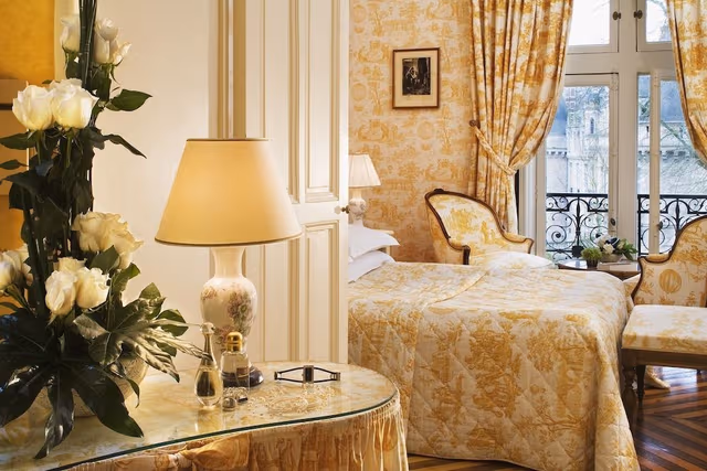 Junior Suite (in the castle or pavilions)