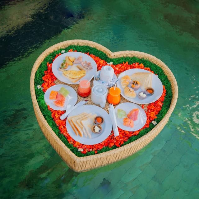 Grand Paddy View Pool Villa