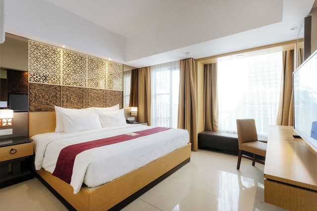 Horison Suite With Free Balinese Culture Experience and 1 Minibar