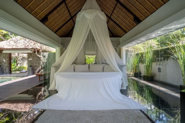 One-Bedroom Luxury Pool Villa with Free Airport Transfer