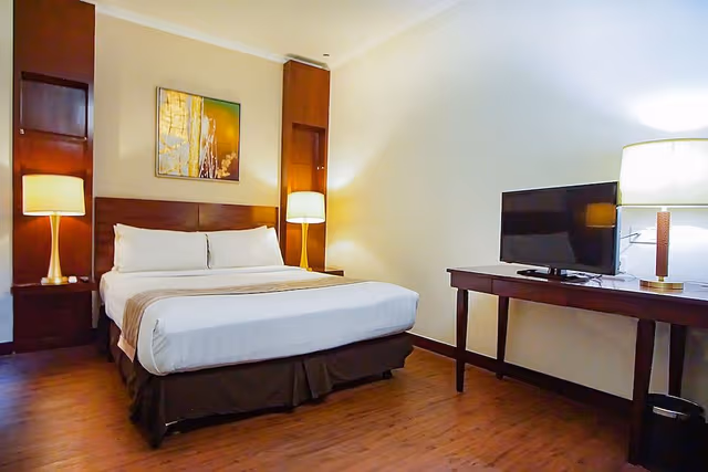 Deluxe Family Suite