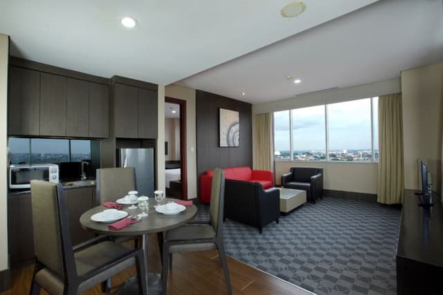 Executive Suite