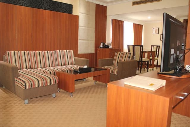 Executive Suite