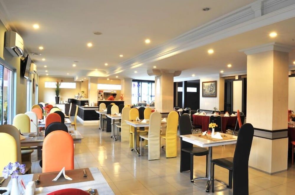 Gaja Hotel - Pekanbaru2