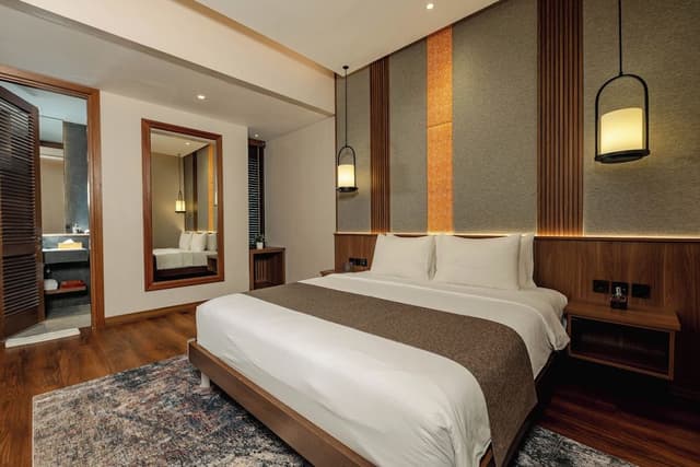 5 Bedrooms Kalyana Residence