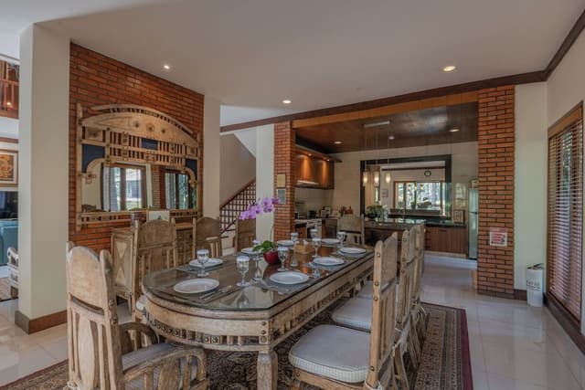 5 Bedrooms Anandita Residence
