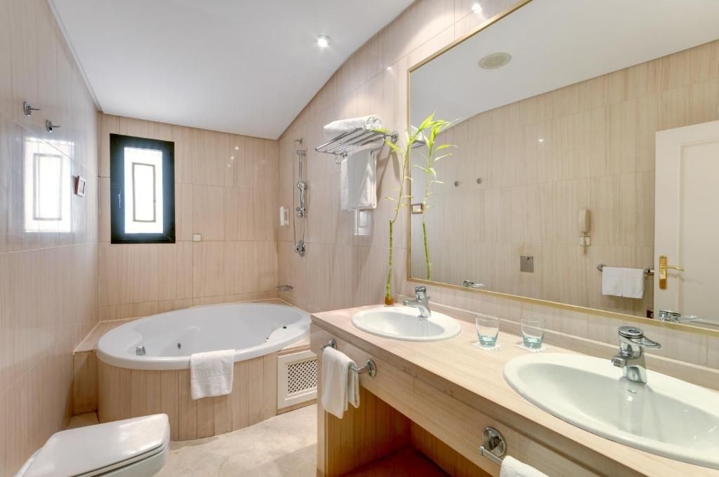 Tryp Medea2