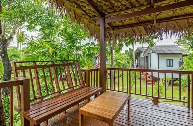 Ocean Breeze Bungalow