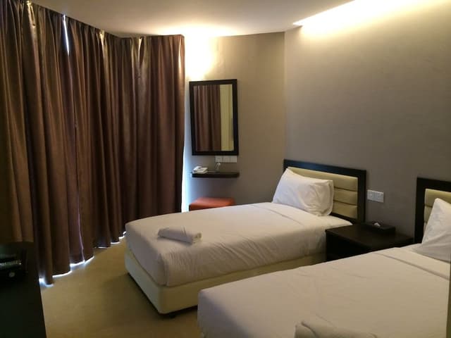 Deluxe Twin Room