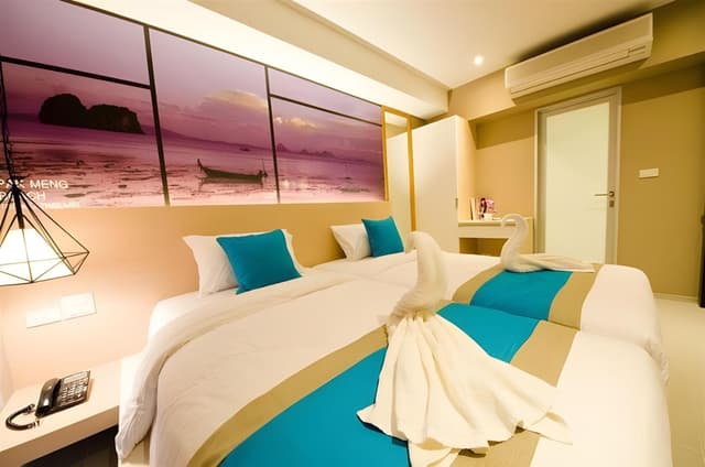 Two-Bedroom Suite