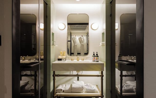 Suite, 2 Bedrooms