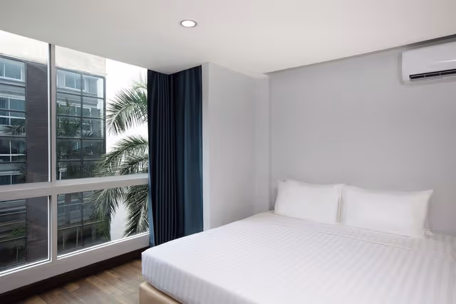 Standard King Room